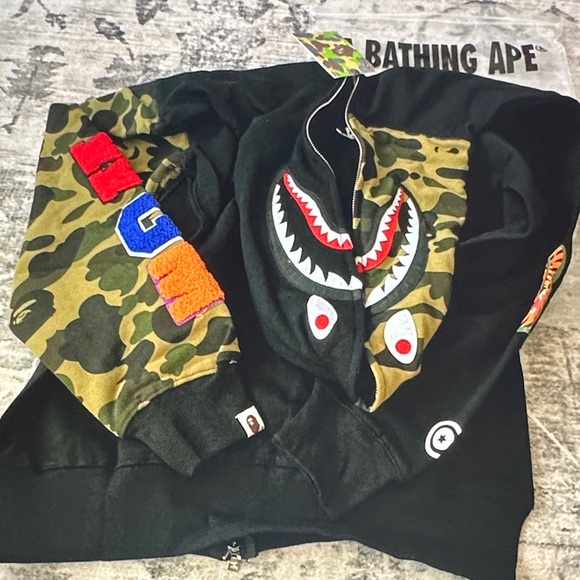 Bape Black and Camouflage Shark Hoodie - Picture 2 of 3